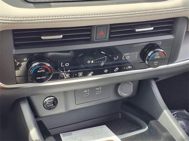 New 2025 Nissan Rogue SV image 12