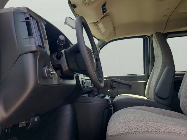 New 2026 Chevrolet Express 3500 LS RWD image 21
