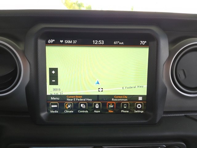 Used 2021 Jeep Wrangler Sport S image 7