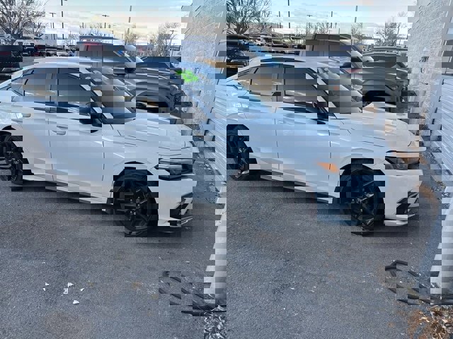 Used 2023 Honda Civic Sport image 2