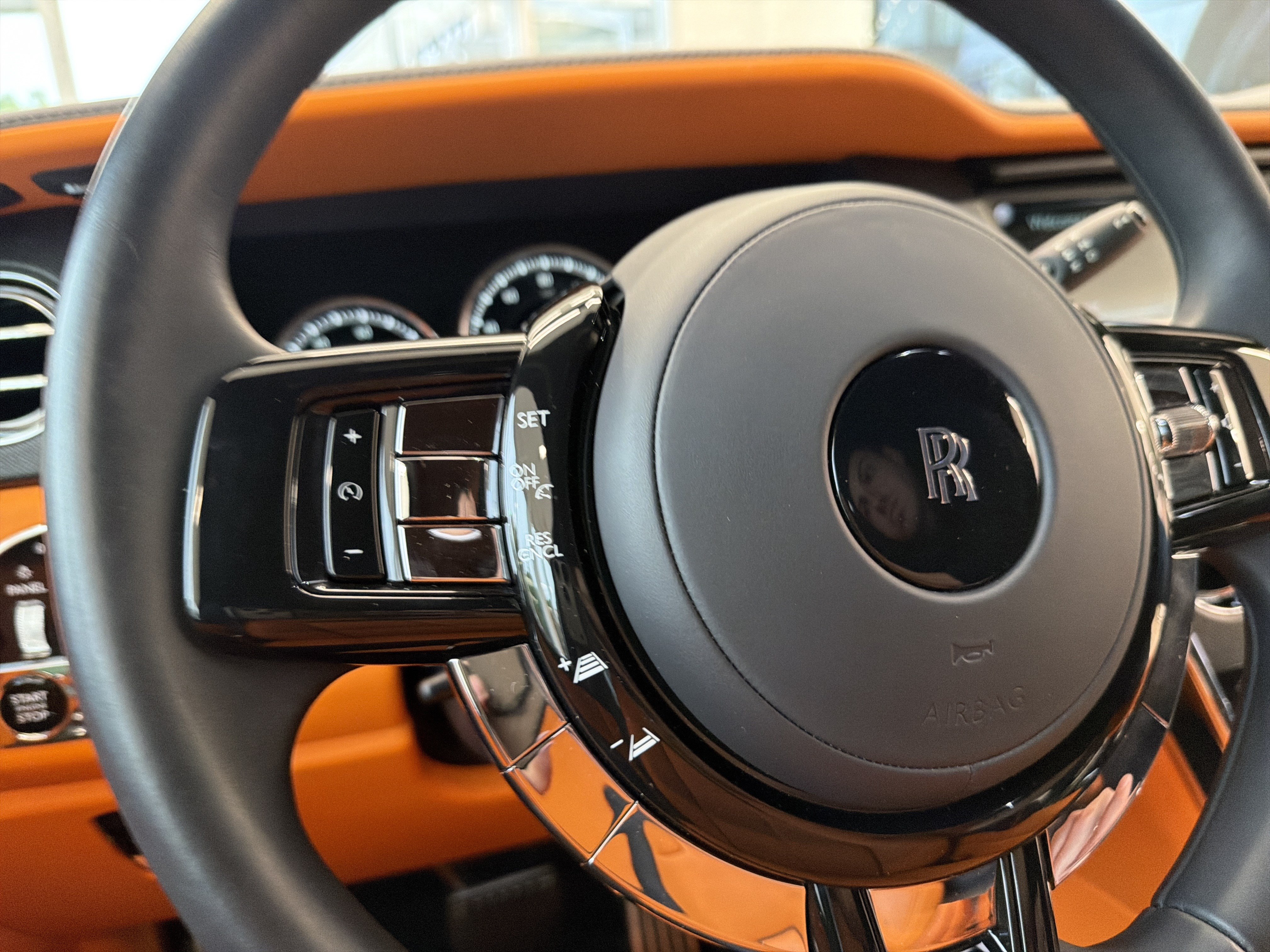 Certified 2022 Rolls-Royce Cullinan AWD/4WD image 39