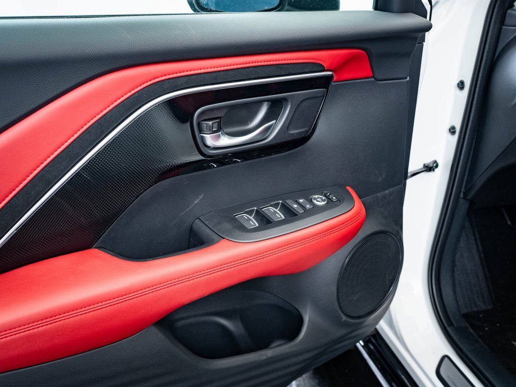 Certified 2025 Acura ADX A-Spec image 18