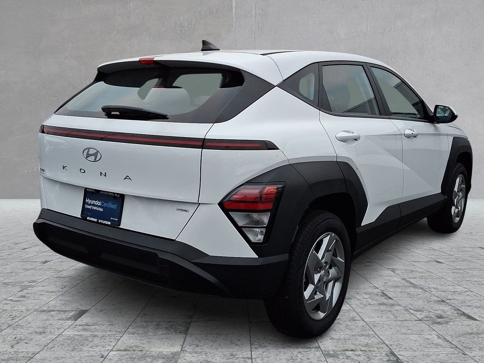 Used 2026 Hyundai Kona SE AWD/4WD image 4