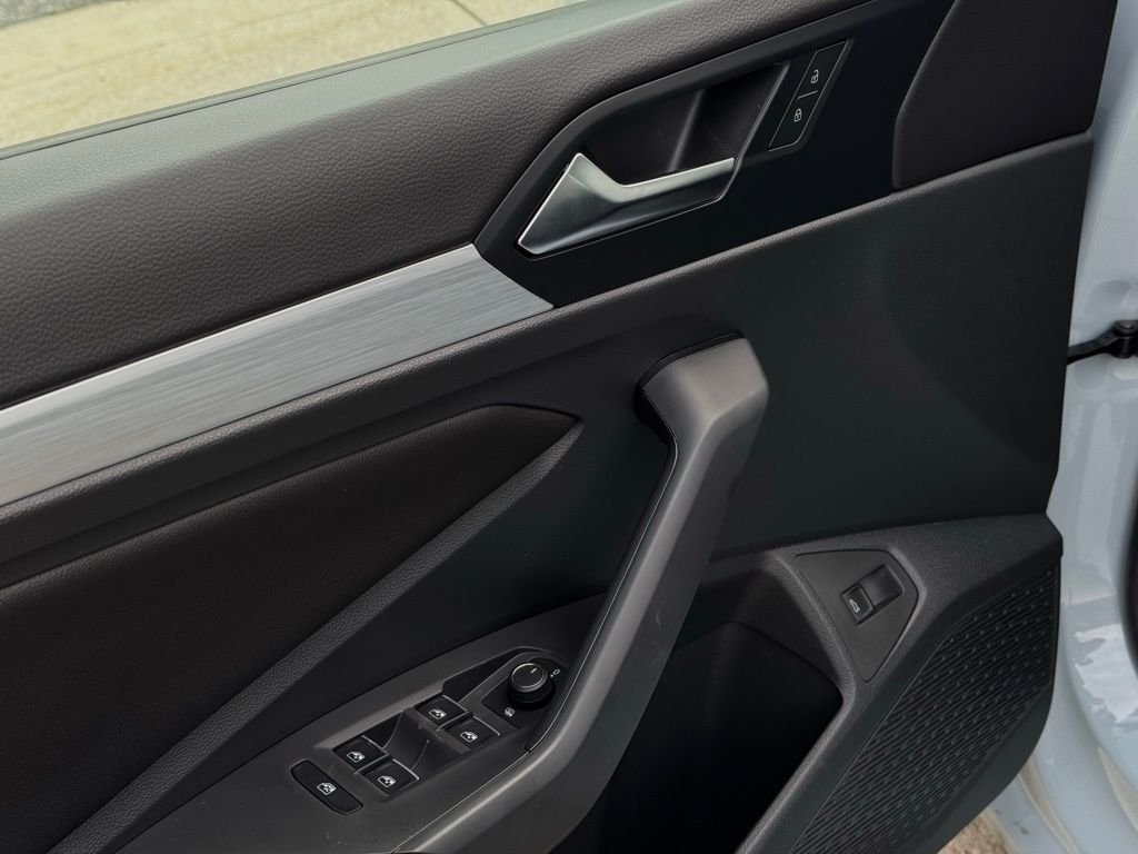 New 2026 Volkswagen Jetta Sport FWD image 17