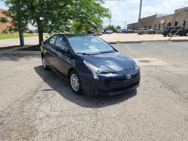 Used 2016 Toyota Prius Three FWD image 2