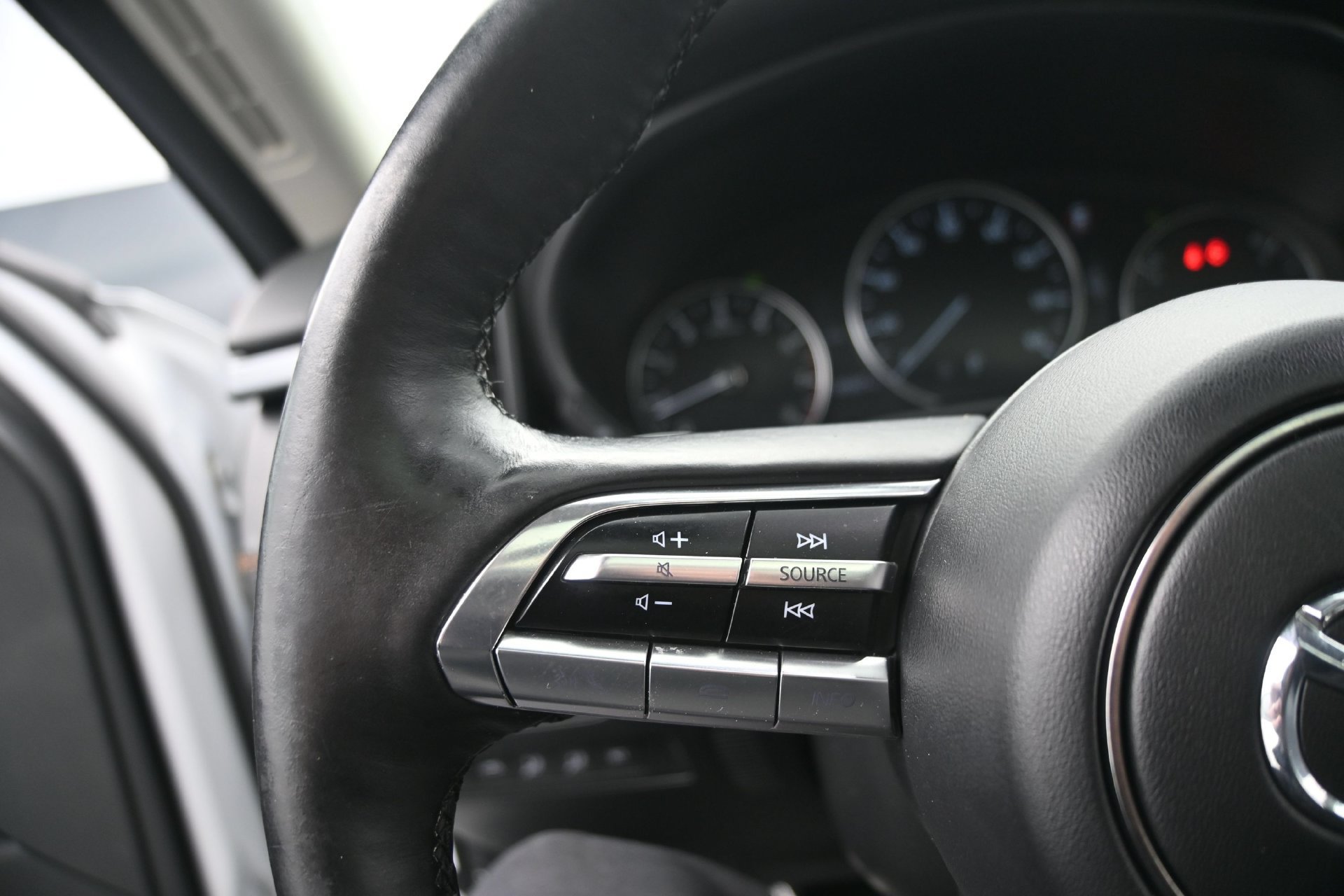 Used 2023 MAZDA CX-50 AWD 2.5 Turbo w/ Premium Pkg image 24