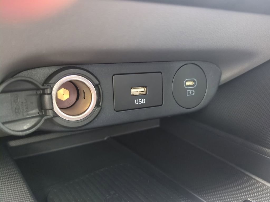 New 2026 Hyundai Elantra Sport image 23