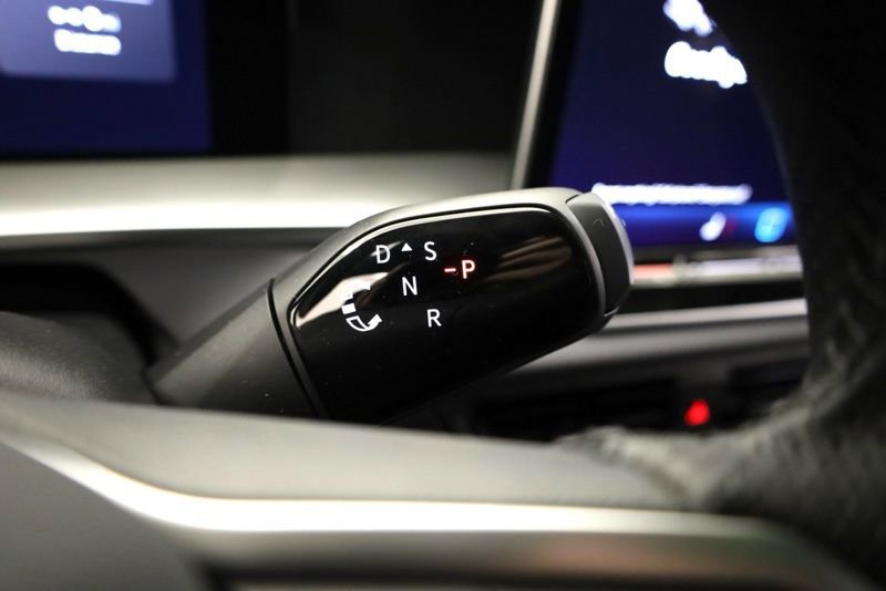 New 2026 Volkswagen Tiguan SE R-Line image 27