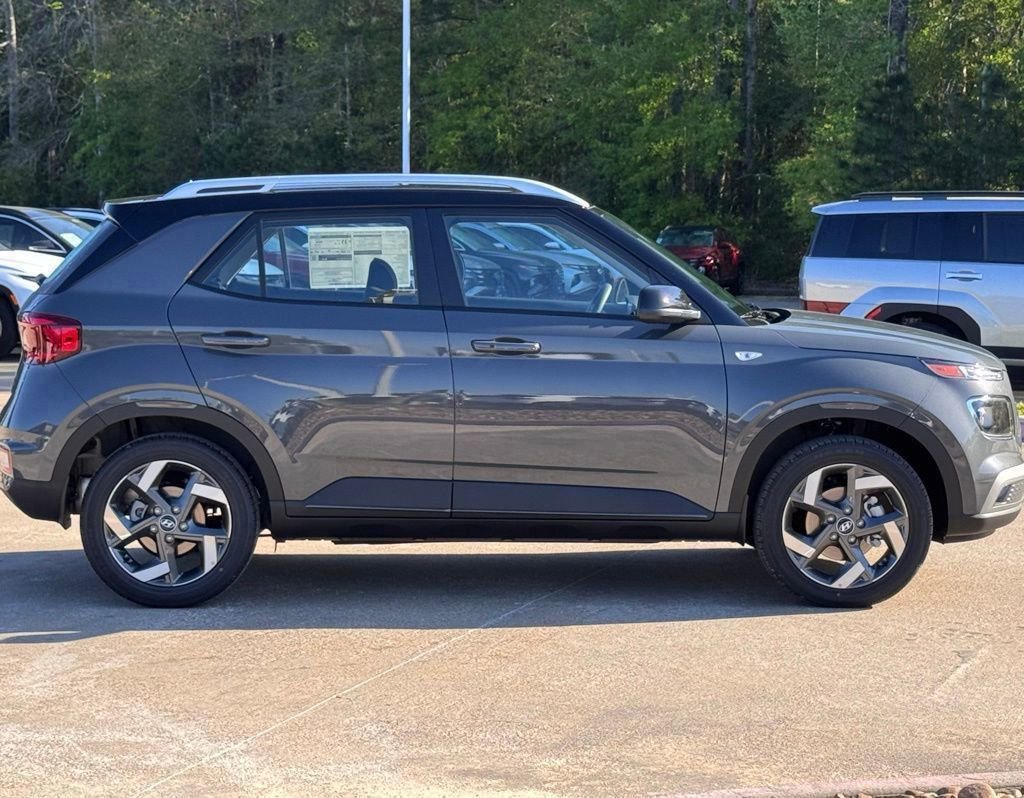 New 2026 Hyundai Venue SEL image 9