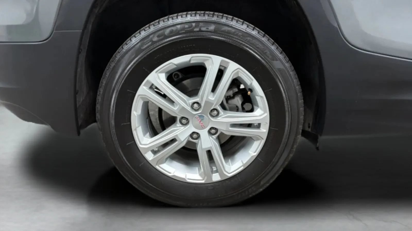 Used 2020 GMC Terrain SLE AWD/4WD image 25
