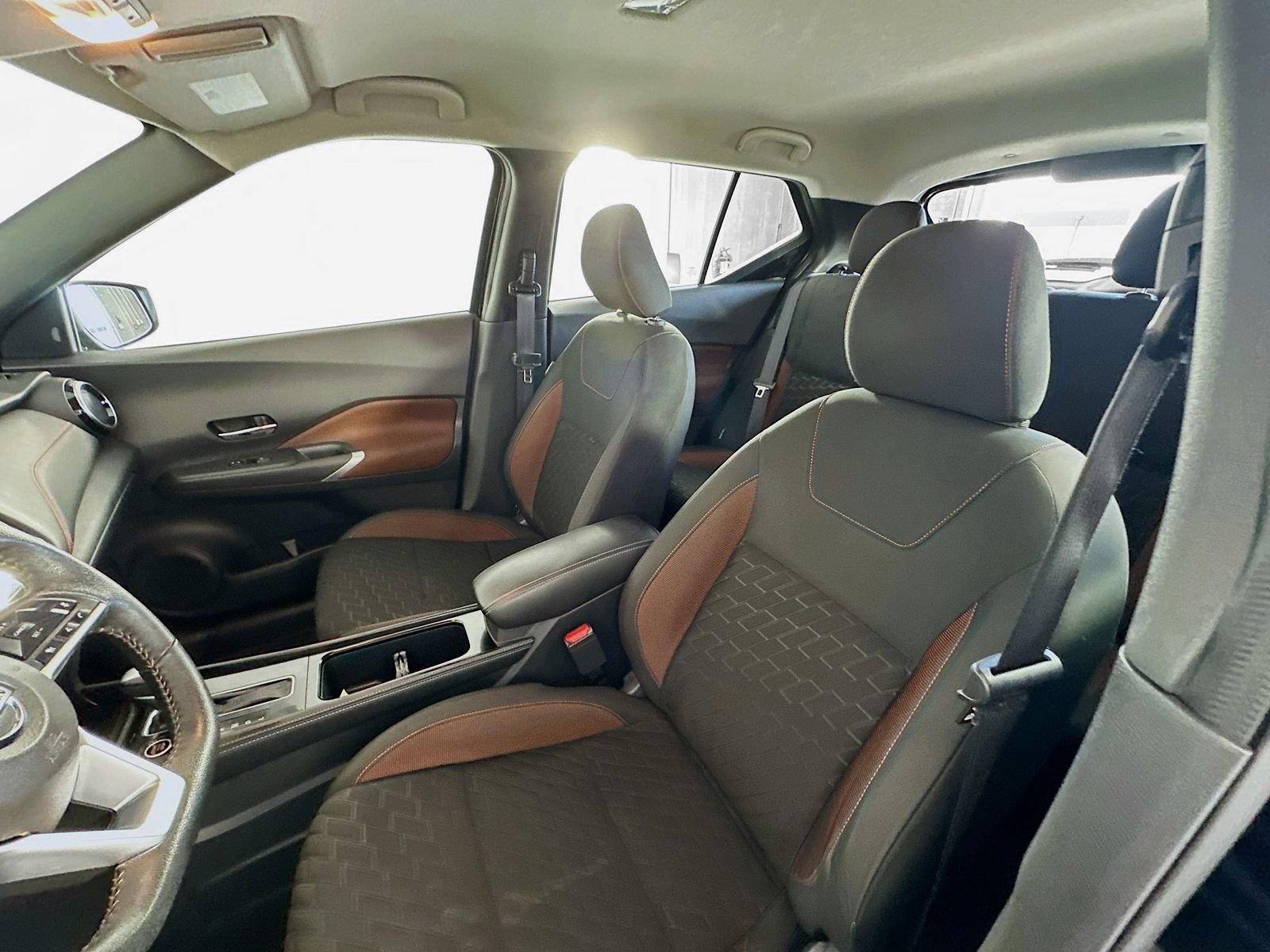 Used 2021 Nissan Kicks SR FWD image 19