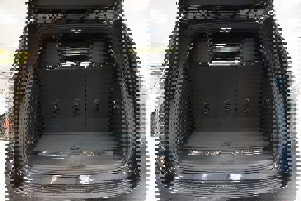 New 2026 Chevrolet Tahoe High Country image 13