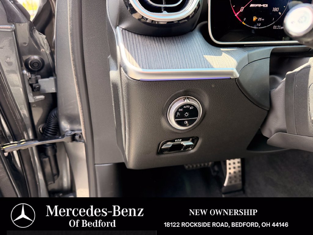 New 2026 Mercedes-Benz C 43 AMG 4MATIC Sedan image 9