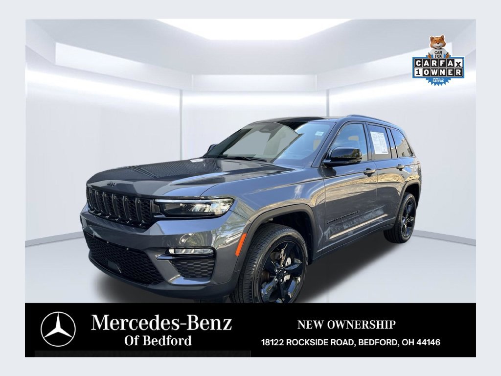 Used 2025 Jeep Grand Cherokee Limited w/ Black Appearance Package AWD/4WD 360° Tour