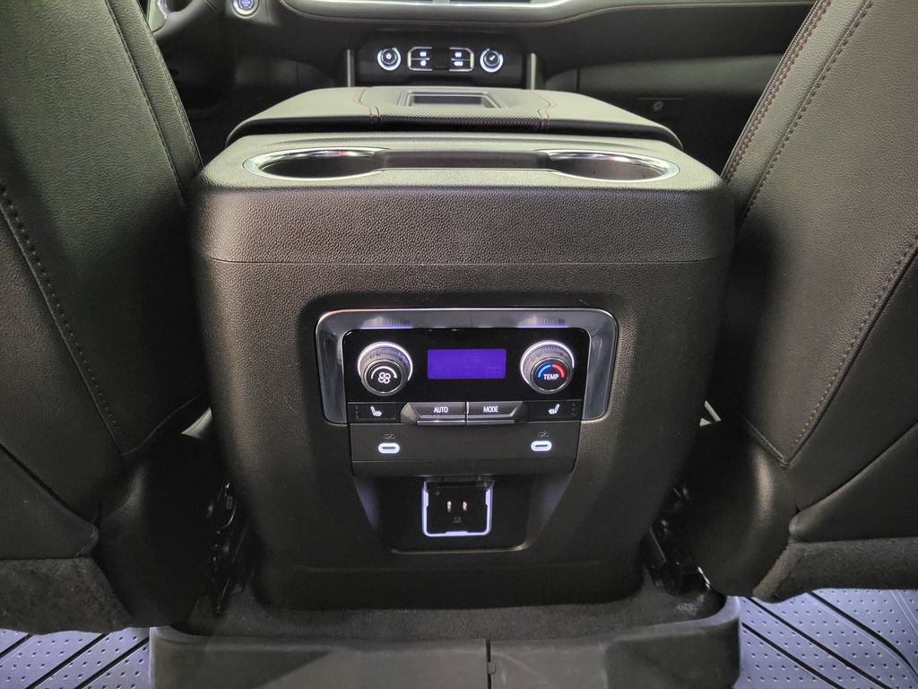 Used 2024 Chevrolet Tahoe RST w/ Luxury Package AWD/4WD image 22