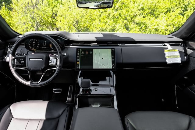 New 2026 Land Rover Range Rover Sport Dynamic SE AWD/4WD image 15