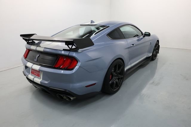 Used 2022 Ford Mustang Shelby GT500 w/ Carbon Fiber Track Pack image 64
