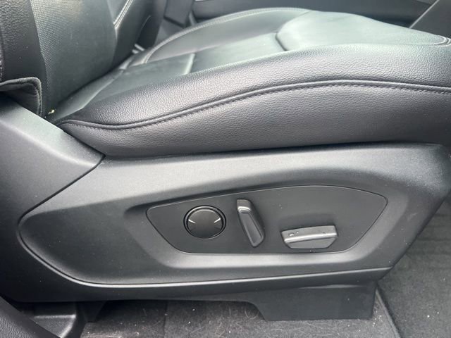 Used 2023 Ford Explorer Limited w/ Limited Technology Package image 12