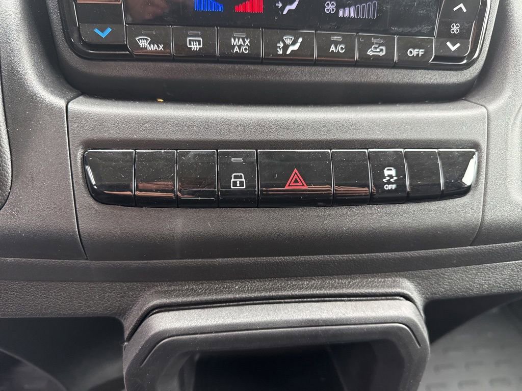 Used 2024 RAM ProMaster 2500 image 23