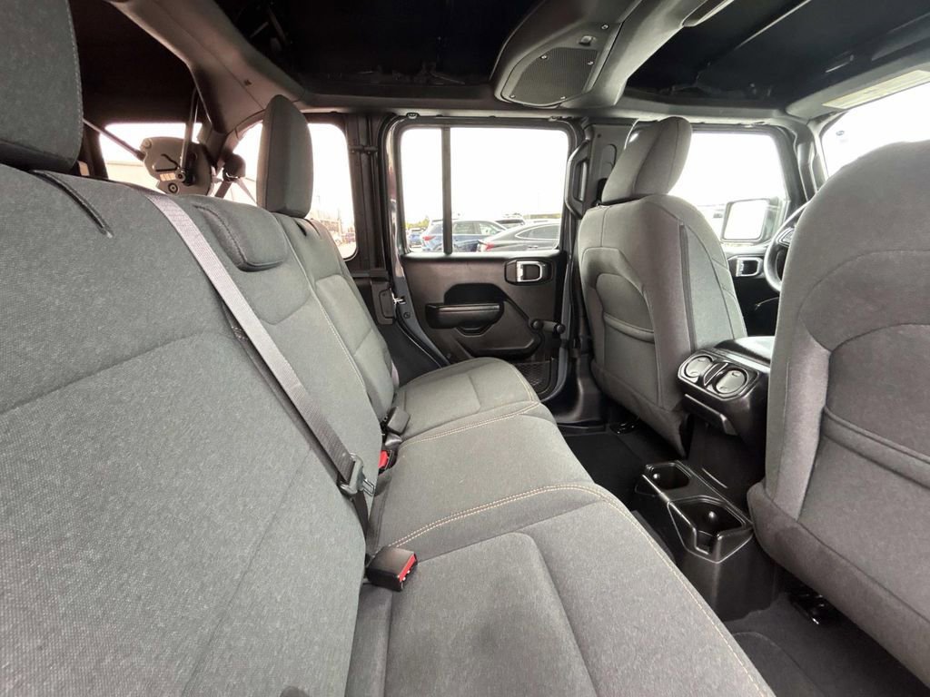 Used 2024 Jeep Wrangler Sport image 14