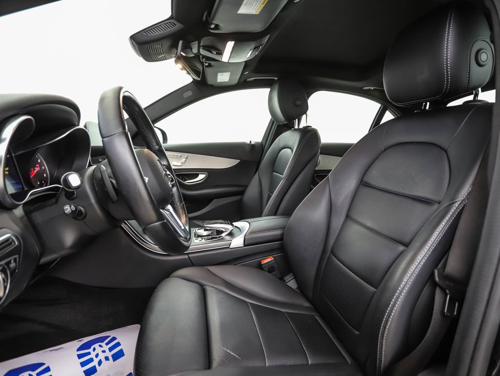 Used 2019 Mercedes-Benz C 300 4MATIC Sedan image 11