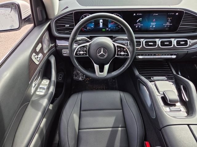 Used 2023 Mercedes-Benz GLS 450 4MATIC image 4