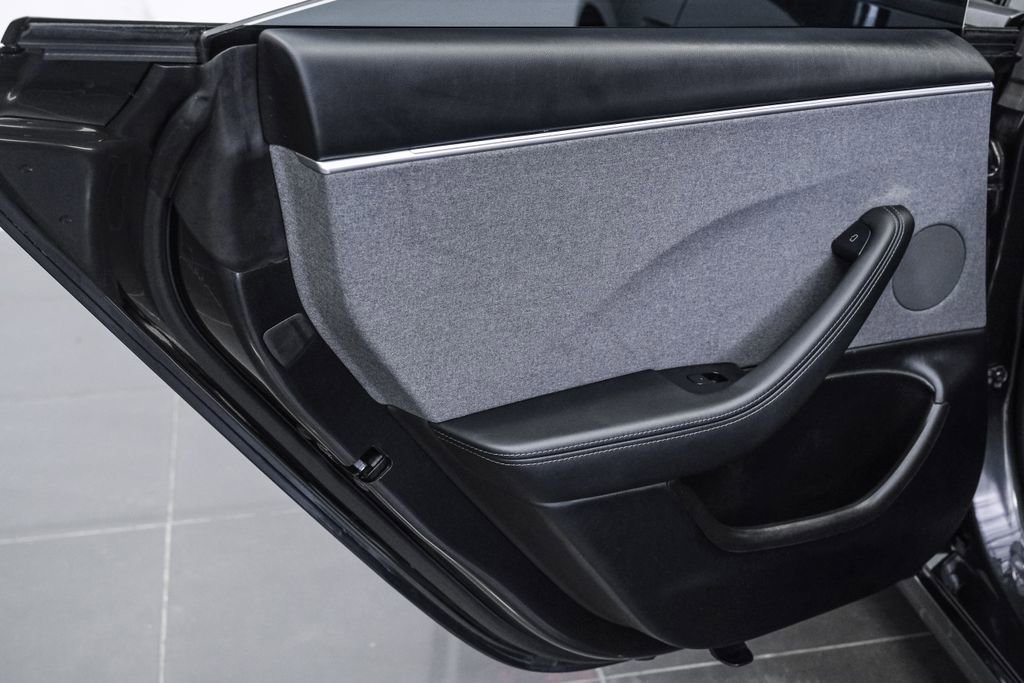 Used 2024 Tesla Model 3 Standard Range RWD image 48