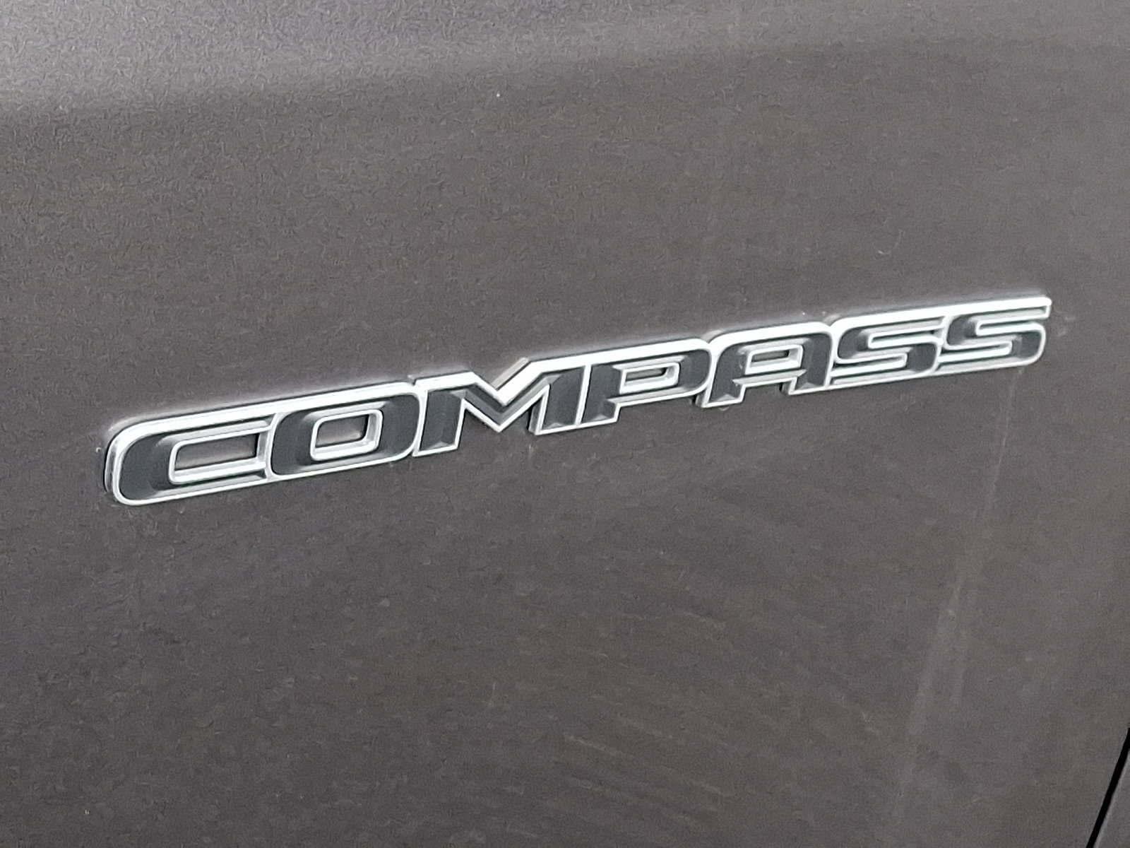 Used 2022 Jeep Compass Latitude image 29