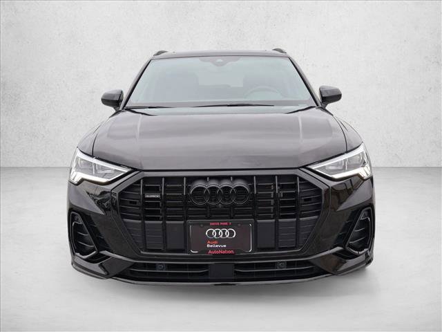 Used 2023 Audi Q3 2.0T Premium Plus w/ Premium Plus Package AWD/4WD image 2