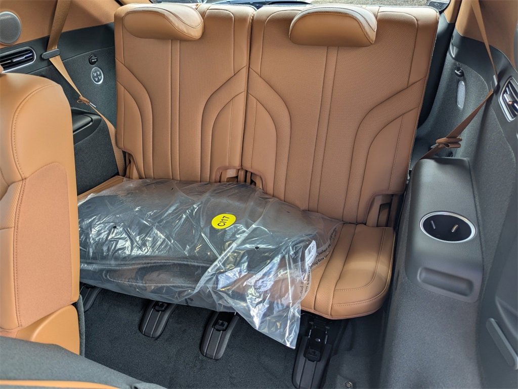 New 2026 Genesis GV80 2.5T Advanced image 13