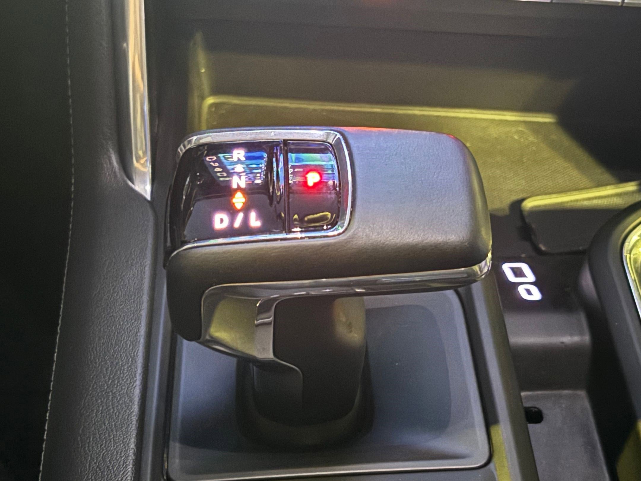 Used 2023 GMC Sierra 1500 Denali w/ Denali Reserve Package image 23