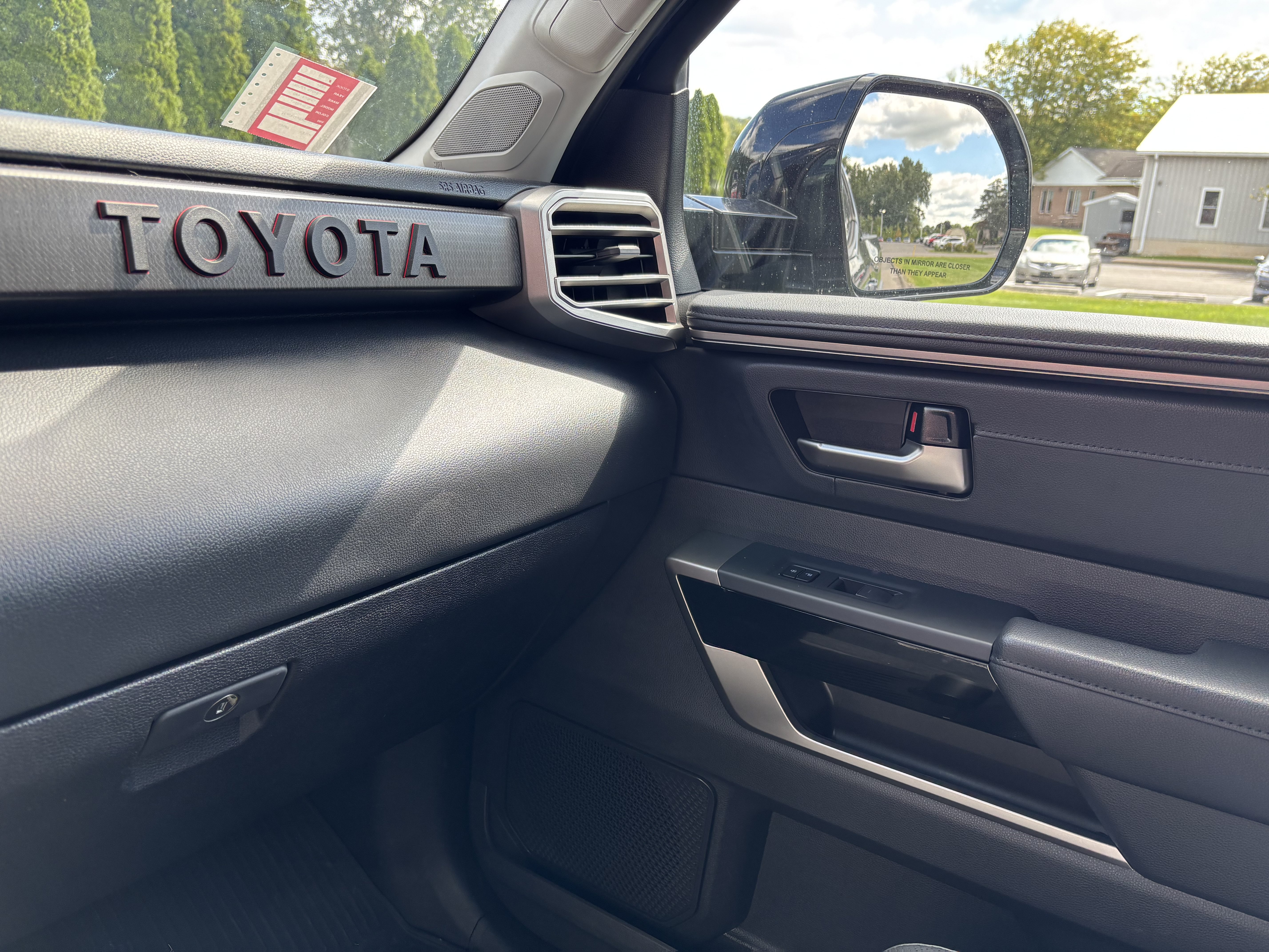 Used 2024 Toyota Tundra Limited w/ TRD Off-Road Package AWD/4WD image 20