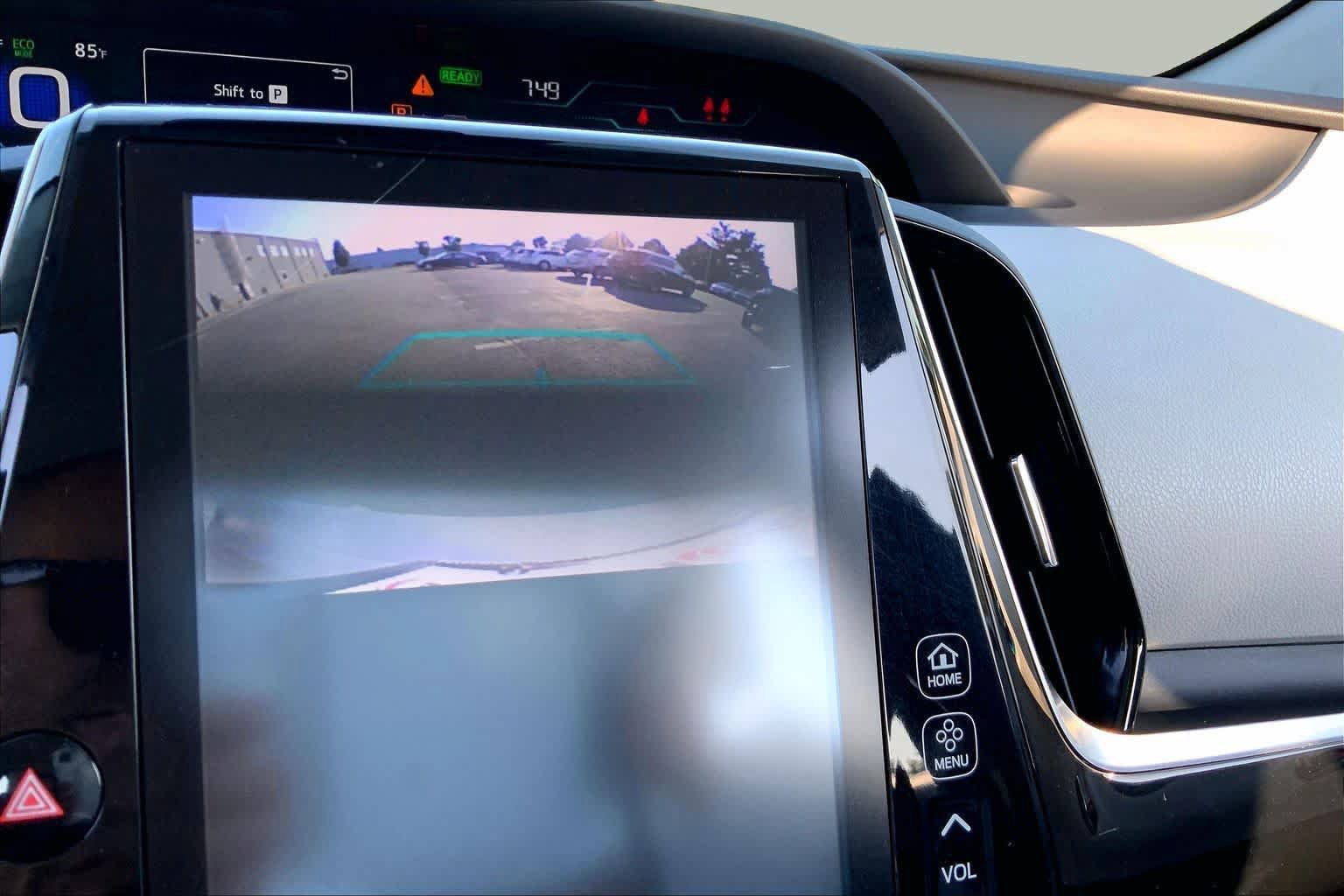 Used 2017 Toyota Prius Prime Advanced FWD image 27