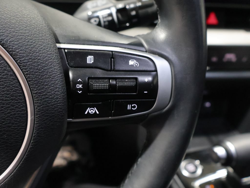 Used 2025 Kia Sportage X-Line w/ Premium Package AWD/4WD image 33
