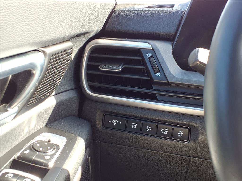 Used 2025 Kia Telluride EX X-Line image 21
