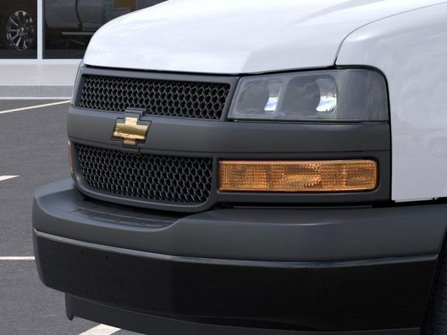 New 2026 Chevrolet Express 2500 Extended w/ Driver Convenience Package RWD image 13