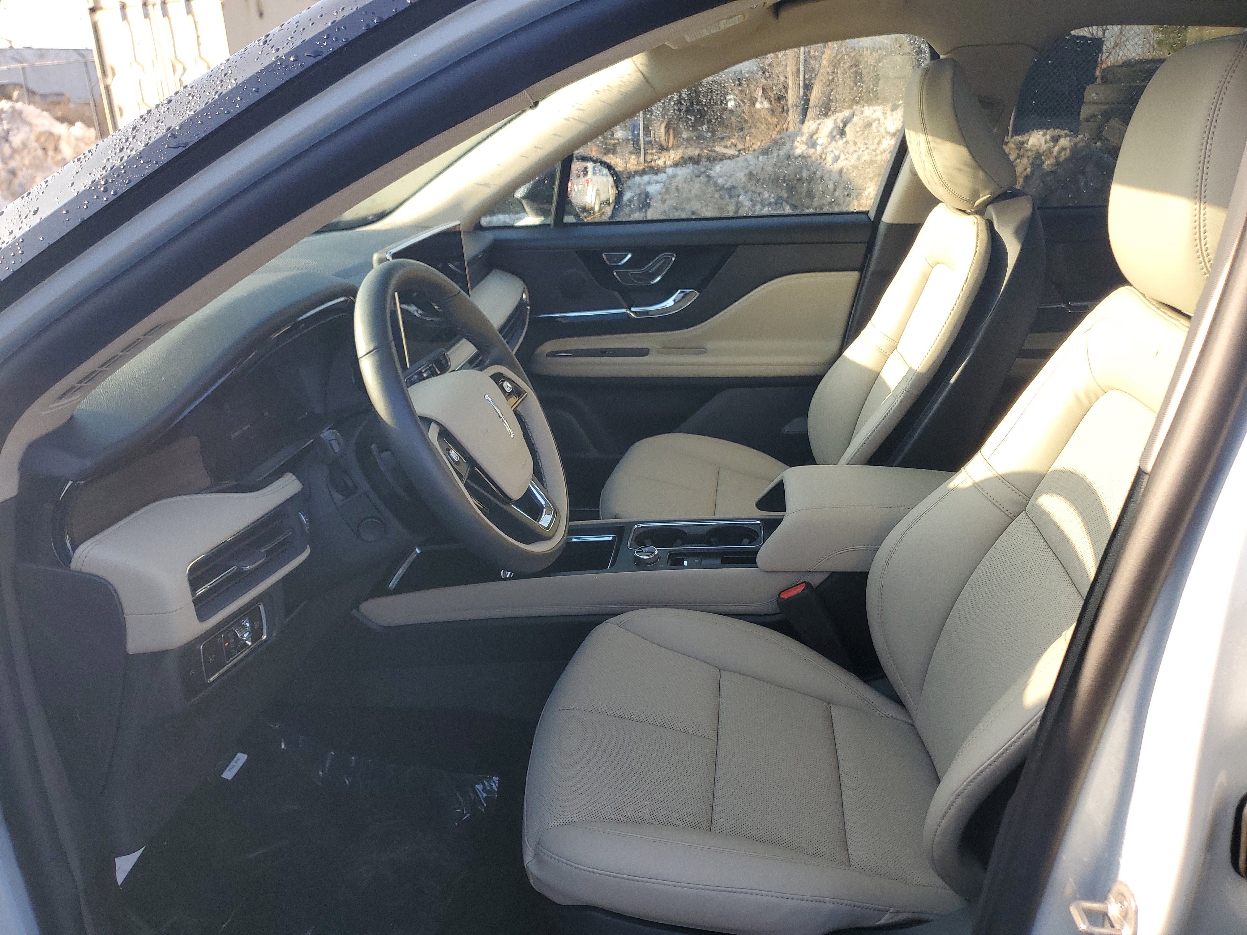 New 2026 Lincoln Corsair Reserve w/ Jet Appearance Package image 12