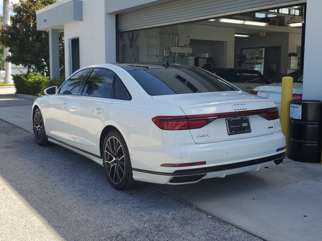 Used 2021 Audi A8 L 3.0T w/ Executive Plus Package AWD/4WD image 7