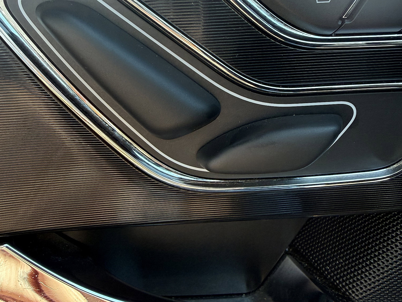 Used 2021 Lincoln Corsair Reserve image 13