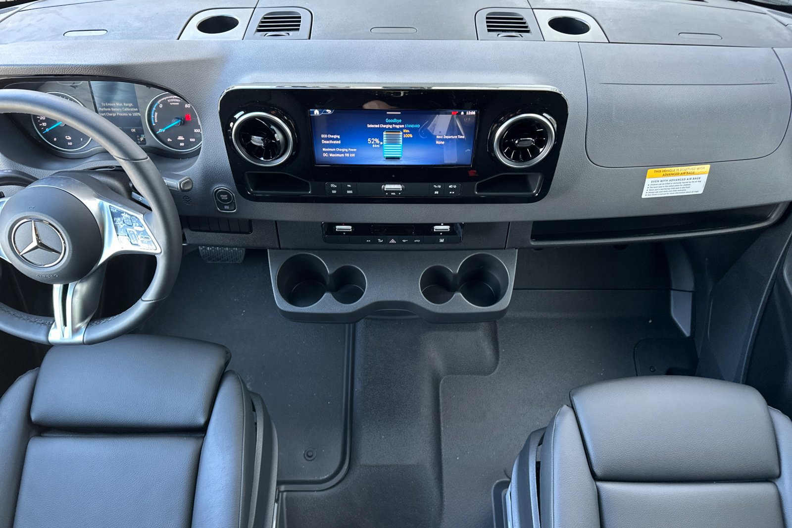 New 2024 Mercedes-Benz eSprinter 170 Cargo image 15