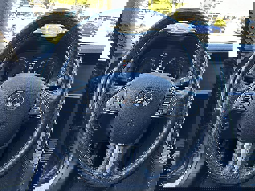 Used 2016 INFINITI Q50 Premium w/ 2.0T Premium Plus Package image 6