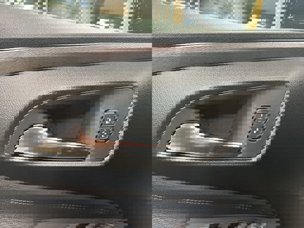 New 2026 Buick Envista Sport Touring w/ Convenience I Package FWD image 21