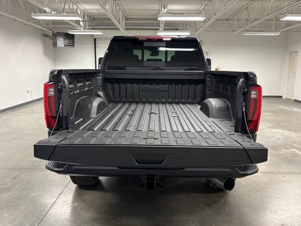 New 2026 GMC Sierra 2500 Denali w/ Max Trailering Package image 17