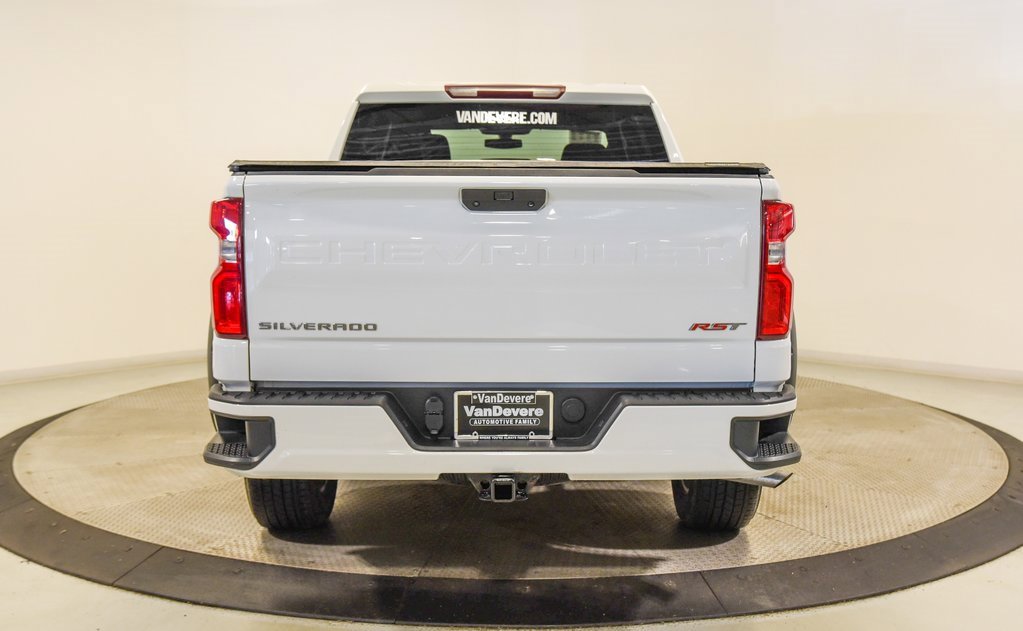 Used 2021 Chevrolet Silverado 1500 RST image 10