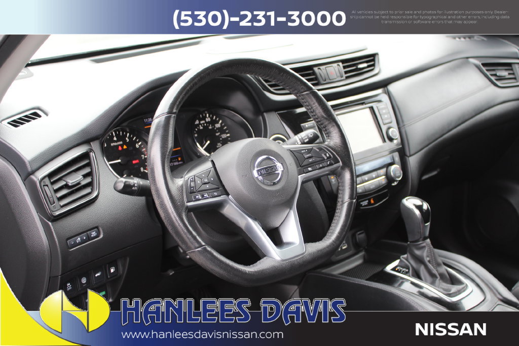 Used 2018 Nissan Rogue SL FWD image 12