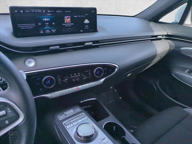 Used 2023 Genesis GV70 2.5T w/ Sport Prestige Package AWD/4WD image 15