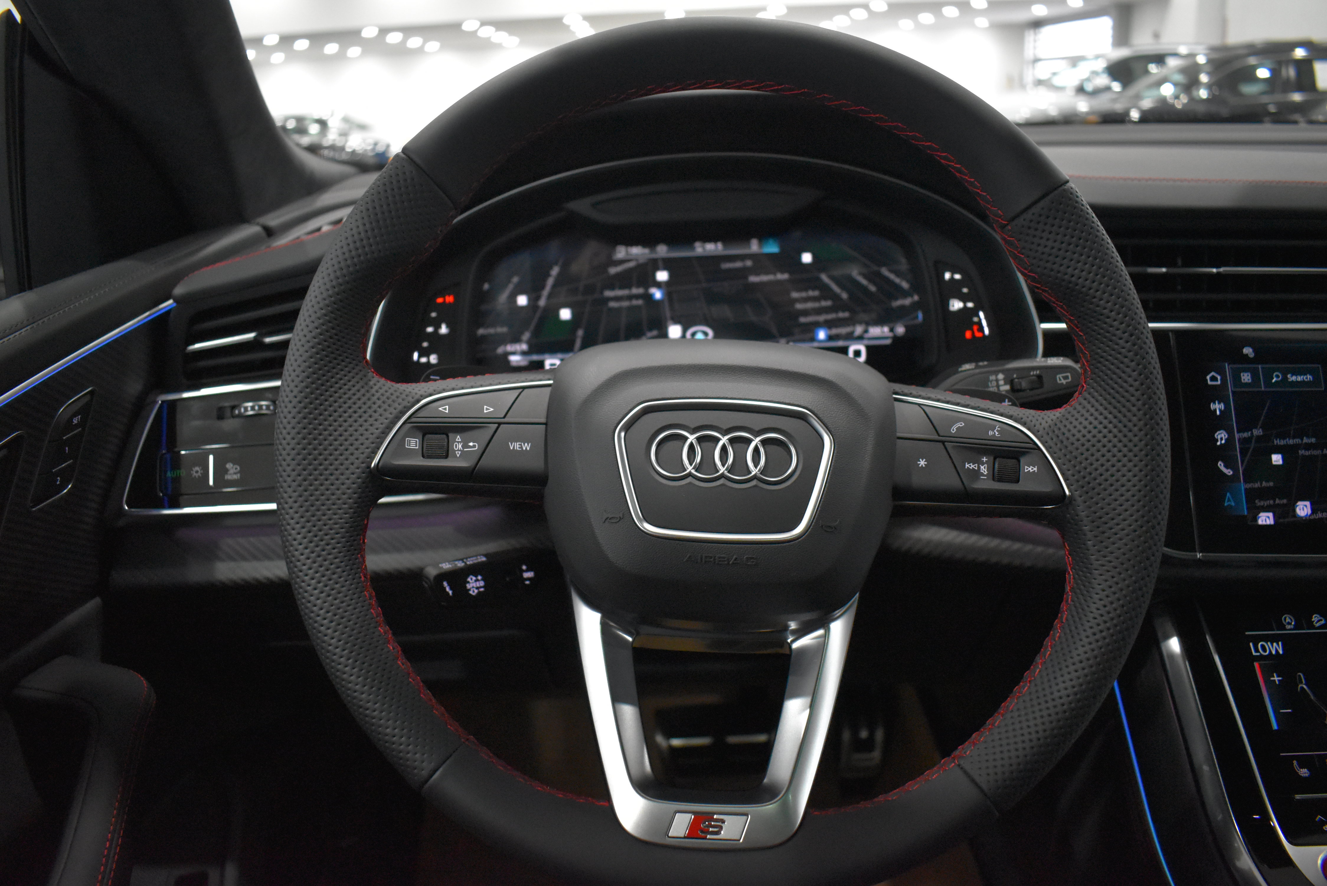New 2026 Audi SQ8 Prestige AWD/4WD image 22