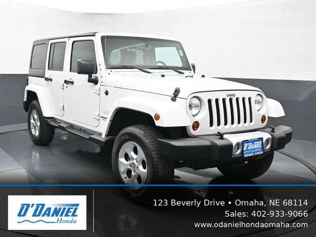 Used 2013 Jeep Wrangler Unlimited Sahara w/ Trailer Tow Group AWD/4WD image 8
