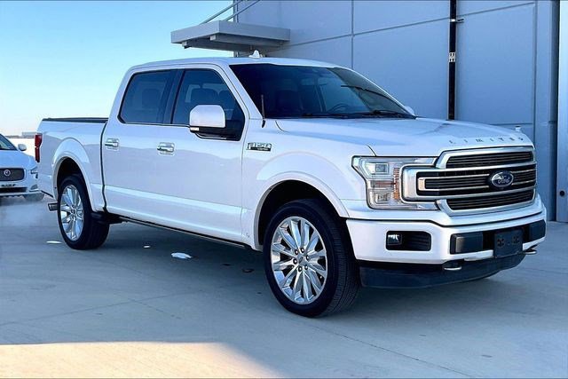Used 2018 Ford F150 Limited image 3