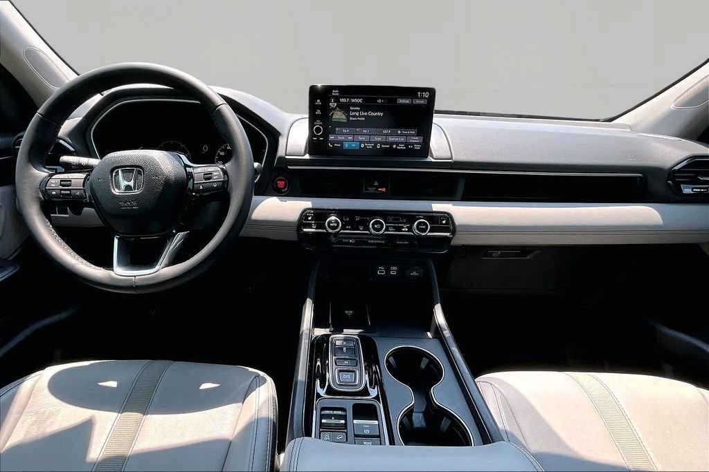 Certified 2025 Honda Pilot EX-L image 7